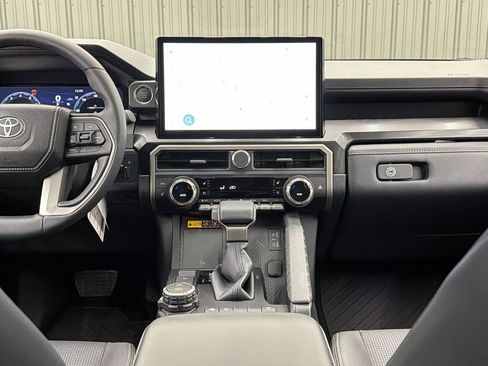 Used 2026 Toyota 4Runner Limited w/ Tow Technology Package image 23