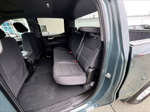Used 2025 Chevrolet Silverado 1500 LT AWD/4WD image 15