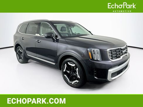 Used 2025 Kia Telluride S FWD image 1