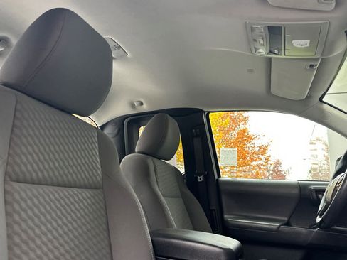 Certified 2022 Toyota Tacoma SR image 16