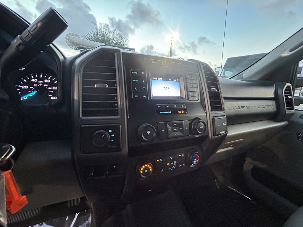 Used 2021 Ford F550 4x4 Crew Cab Super Duty image 12