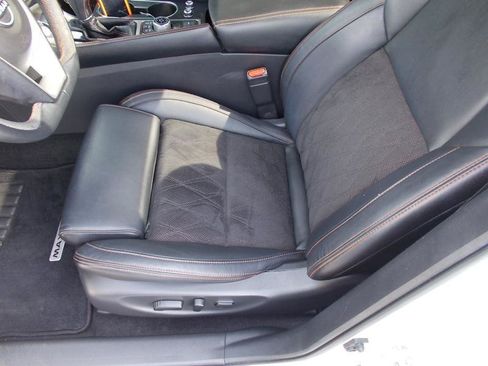 Used 2023 Nissan Maxima SR w/ Sport Mat Group FWD image 26