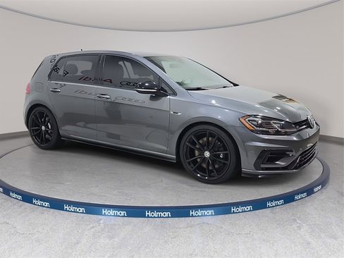 Used 2019 Volkswagen Golf R 4-Door image 5