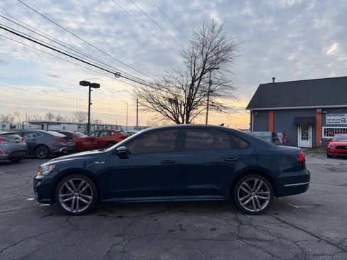 Used 2018 Volkswagen Passat 2.0T S image 6