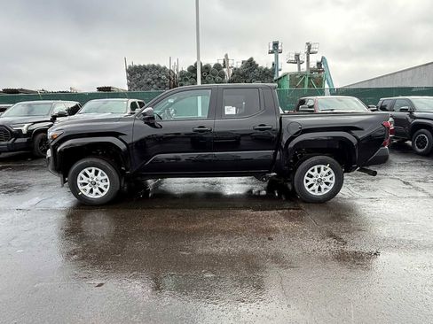 New 2026 Toyota Tacoma SR image 3