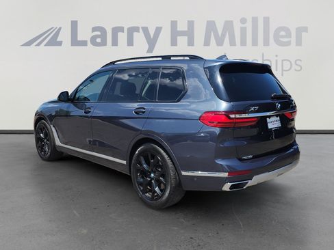 Used 2022 BMW X7 xDrive40i w/ Luxury Seating Package AWD/4WD image 3