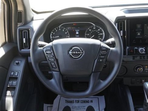 Used 2026 Nissan Frontier SV RWD image 16