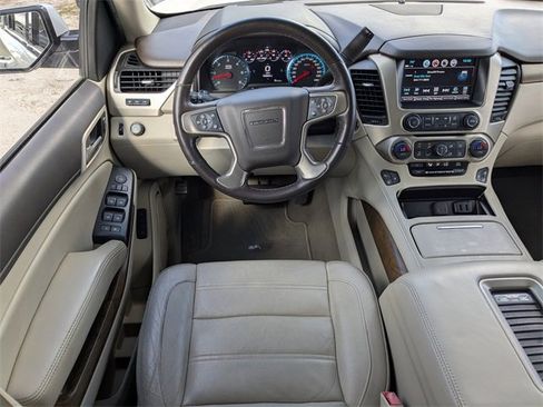 Used 2020 GMC Yukon Denali w/ Enhanced Security Package image 17