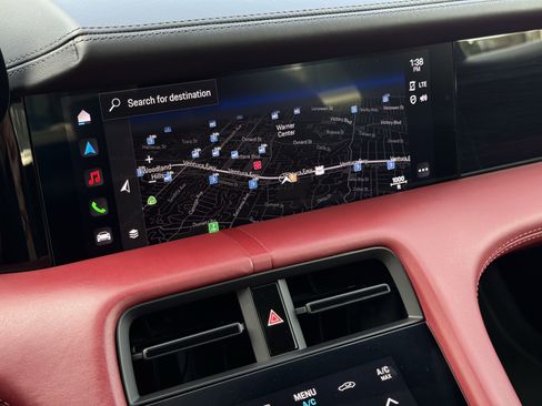 Certified 2022 Porsche Taycan 4S image 19