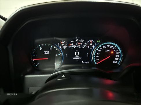 Used 2019 GMC Sierra 2500 Denali w/ Duramax Plus Package AWD/4WD image 12