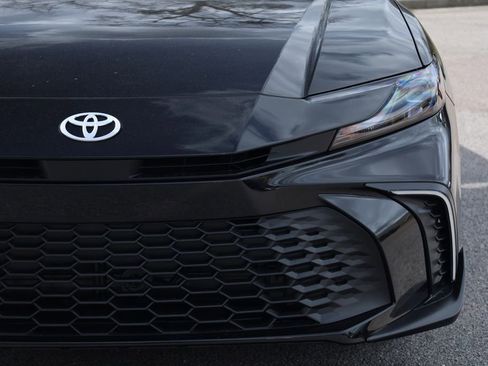 New 2026 Toyota Camry SE image 12