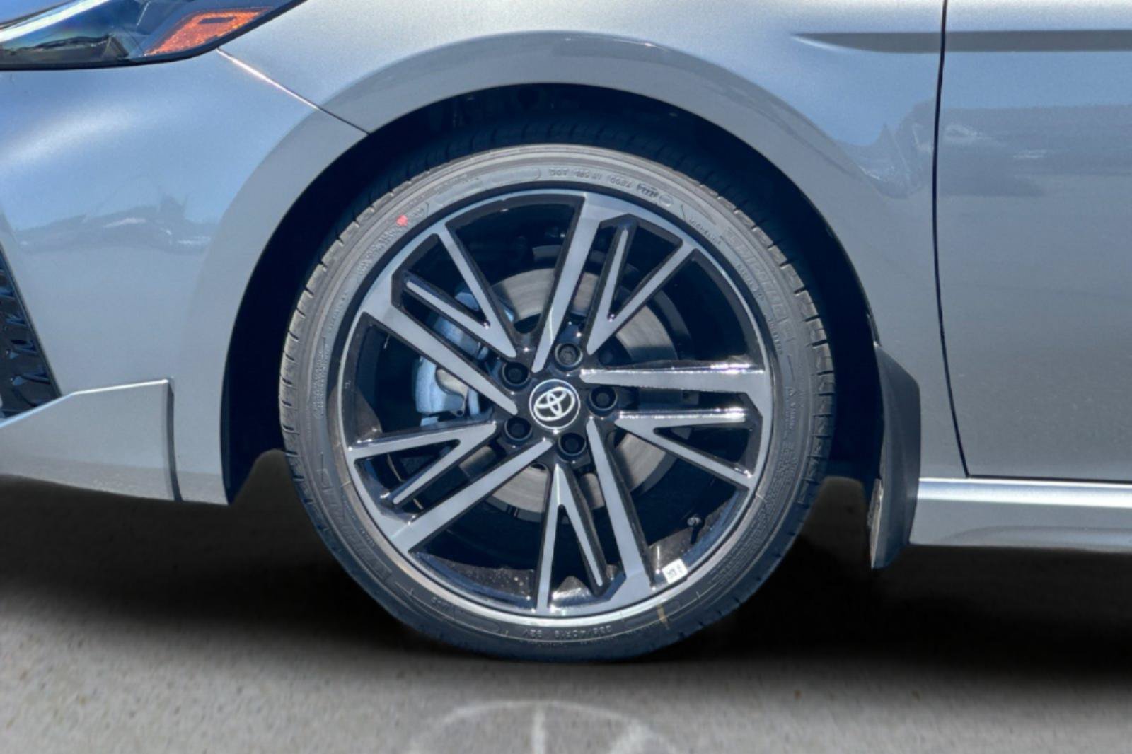 New 2026 Toyota Camry XSE FWD image 32