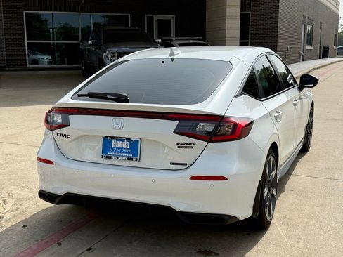 Used 2026 Honda Civic Sport Touring image 6
