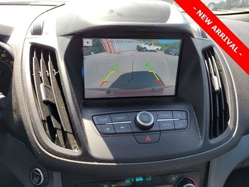 Used 2019 Ford Escape SE FWD image 10