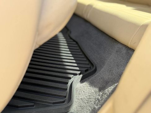 Used 2008 Subaru Tribeca Limited image 79