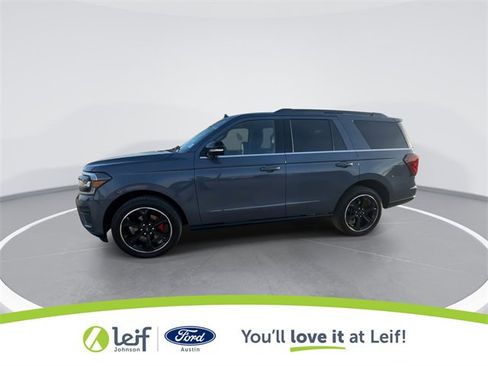 Used 2023 Ford Expedition Limited image 5