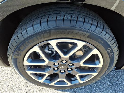 Used 2025 Chevrolet Blazer RS image 11