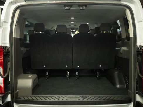 Used 2023 Ford Transit 350 XLT image 7