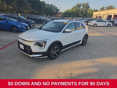 Used 2025 Kia Niro LX