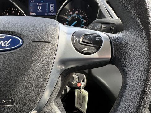 Used 2015 Ford Escape SE image 11