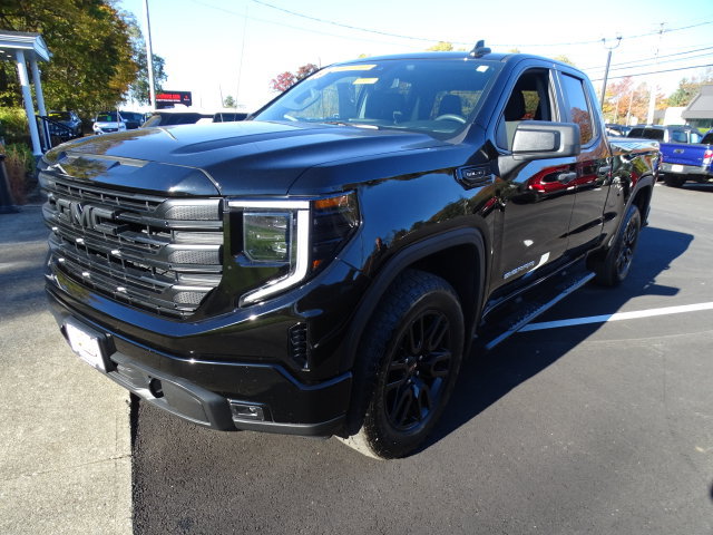 Certified 2023 GMC Sierra 1500 Pro w/ Graphite Edition AWD/4WD image 16