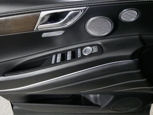 Used 2023 Genesis GV80 2.5T w/ Prestige Package image 19