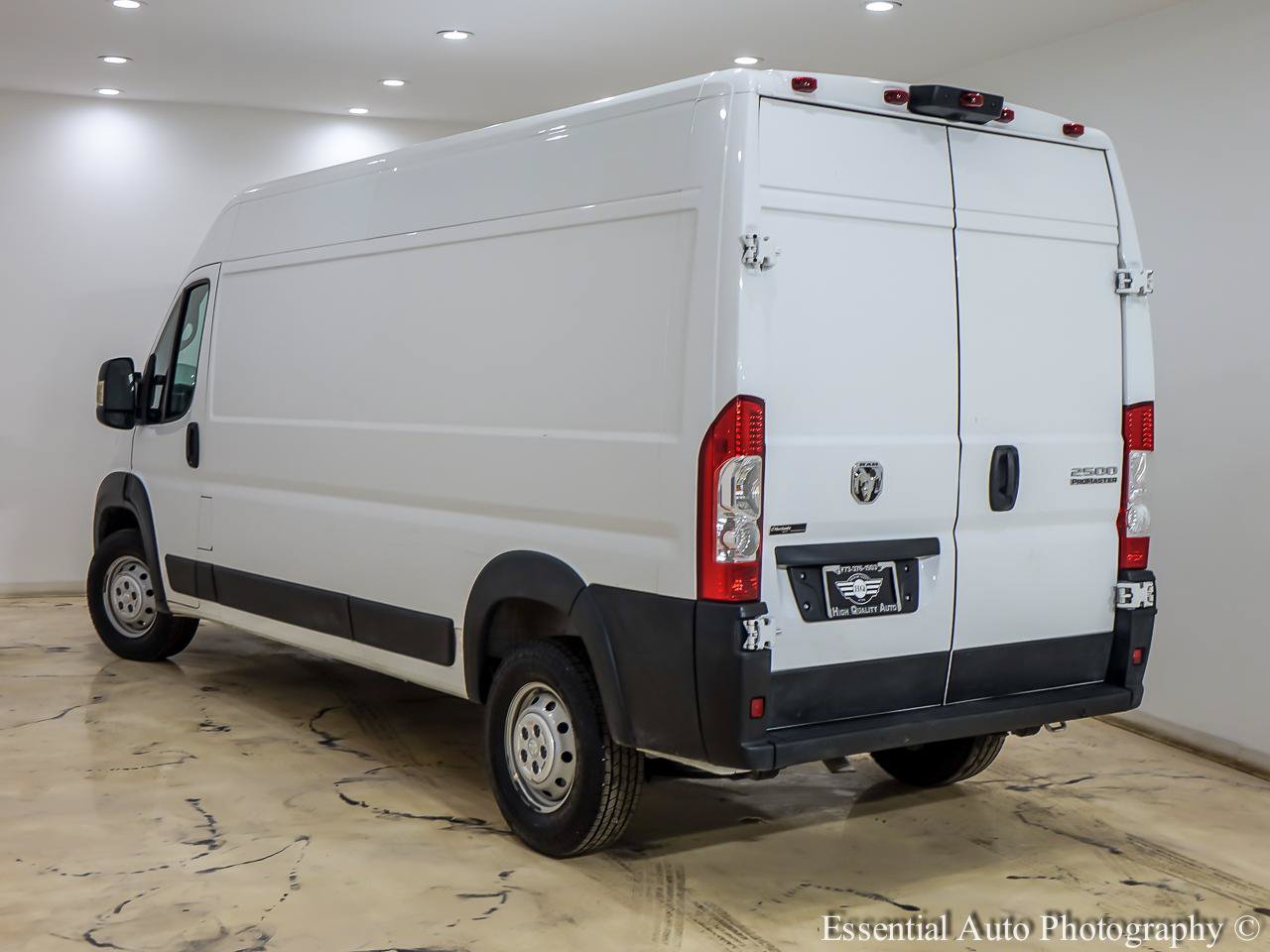 Used 2023 RAM ProMaster 2500 FWD image 6