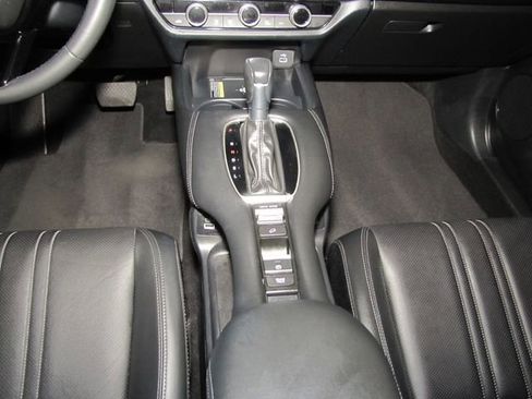 Certified 2023 Honda HR-V EX-L image 15