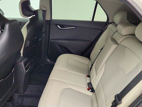 Used 2024 Kia Niro EX FWD image 20