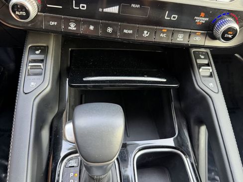 Certified 2023 Kia Telluride SX Prestige AWD/4WD image 23