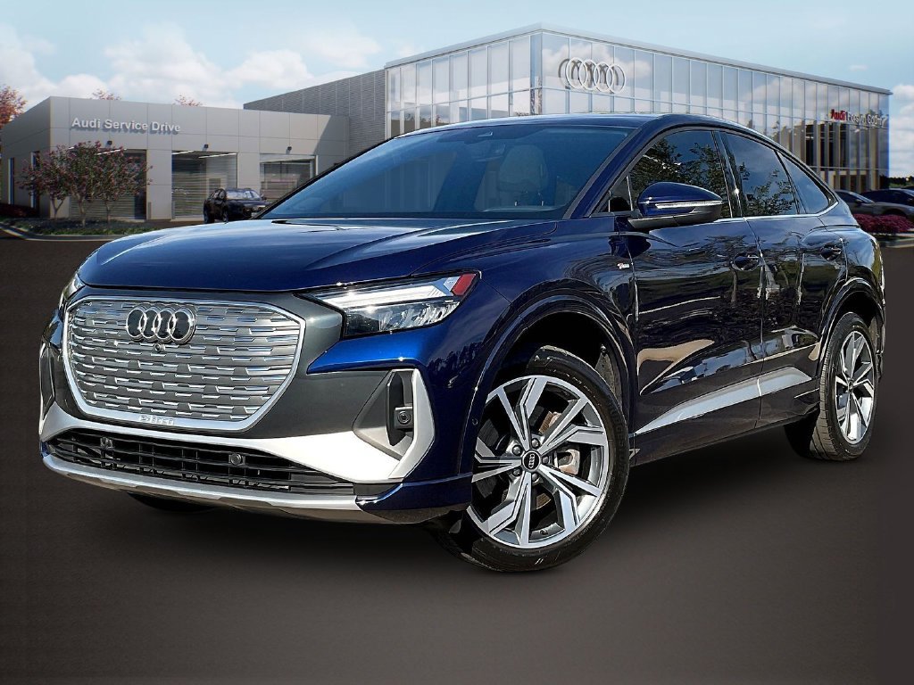 Used 2023 Audi Q4 e-tron Premium Plus w/ Premium Plus AWD/4WD image 3