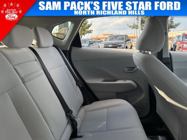 Used 2025 Hyundai Kona SEL FWD image 16