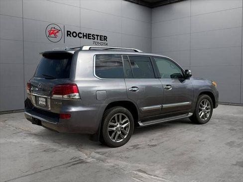 Used 2014 Lexus LX 570 4WD image 37