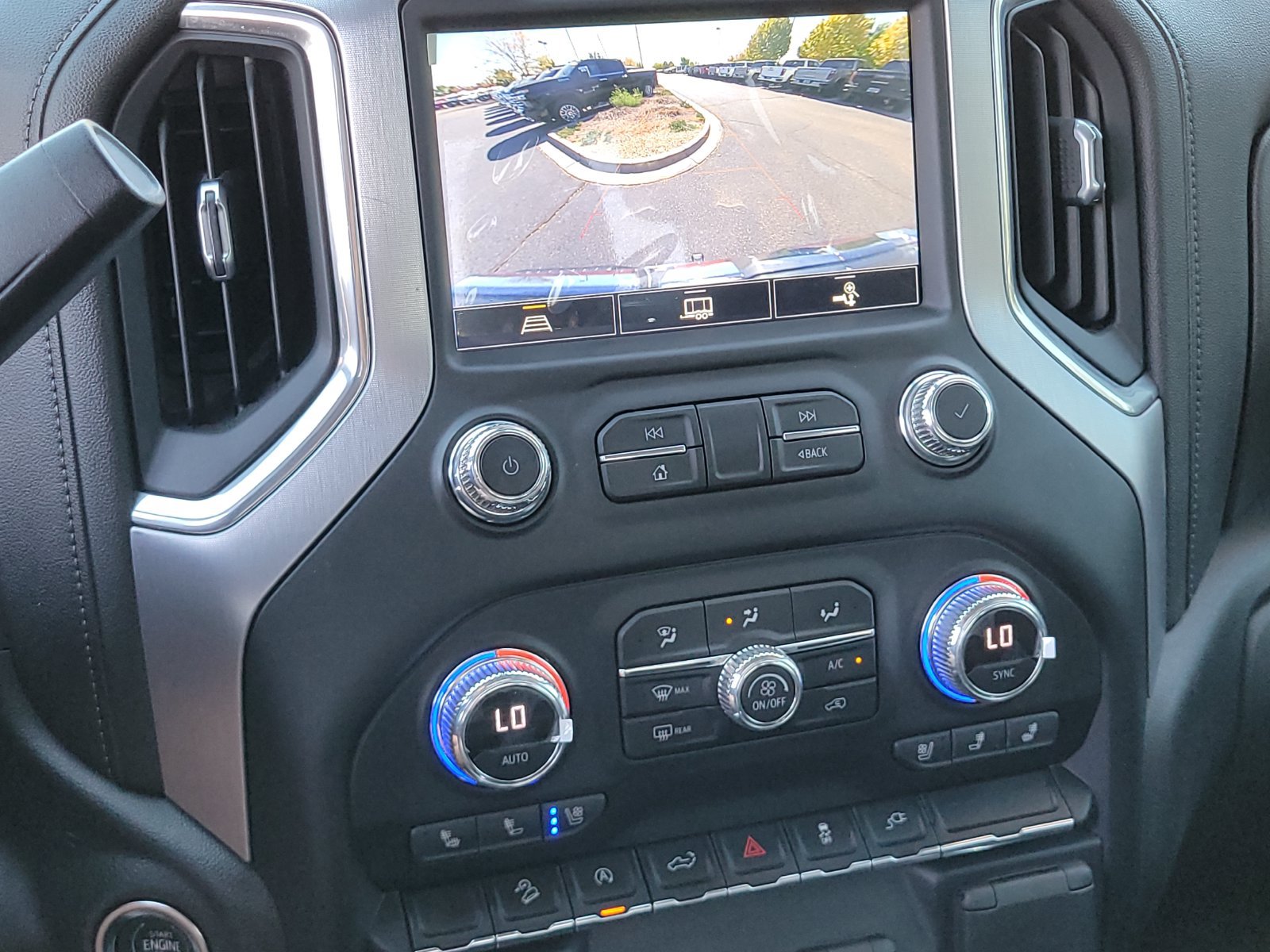 Used 2021 GMC Sierra 1500 SLT AWD/4WD image 20