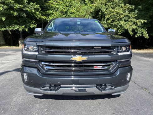 Used 2018 Chevrolet Silverado 1500 LTZ Z71 w/ LTZ Plus Package AWD/4WD image 3