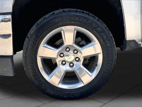 Used 2018 Chevrolet Silverado 1500 LT w/ Texas Edition RWD image 10