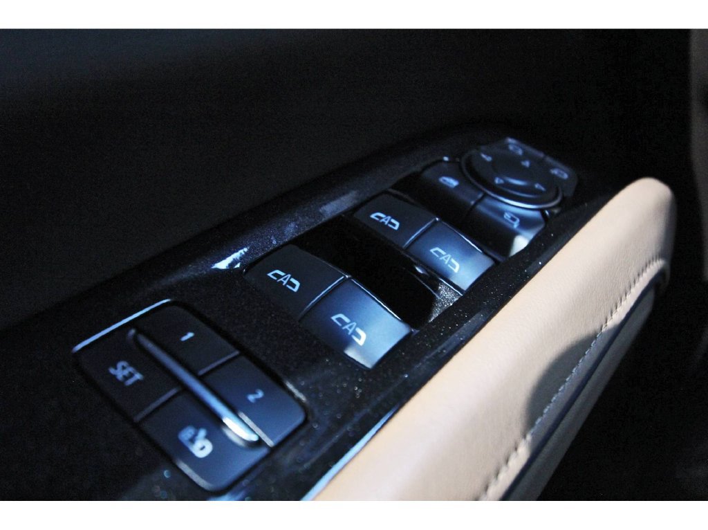 Used 2024 Cadillac Escalade Sport w/ Touring Package AWD/4WD image 17