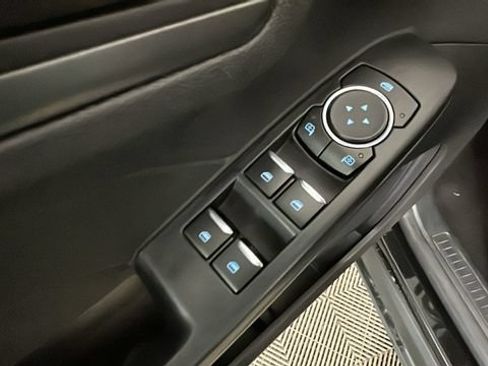Used 2024 Ford Escape Active AWD/4WD image 10