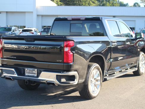 Used 2022 Chevrolet Silverado 1500 LTZ AWD/4WD image 7