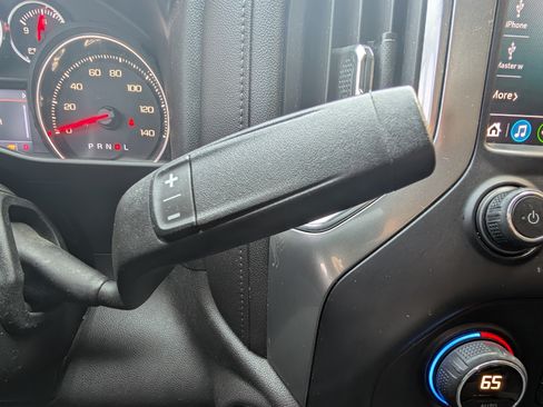 Used 2019 Chevrolet Silverado 1500 LT w/ All-Star Edition RWD image 29