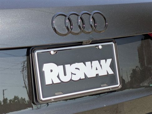 New 2025 Audi Q3 2.0T Premium image 15