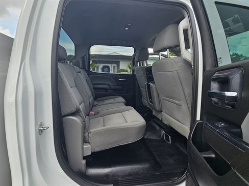 Used 2018 Chevrolet Silverado 2500 W/T w/ WT Convenience Package AWD/4WD image 22