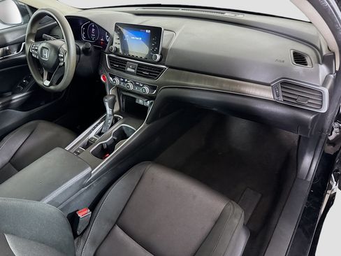 Used 2019 Honda Accord LX image 30