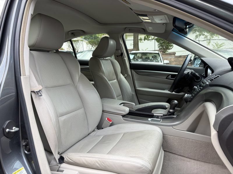 Used 2009 Acura TL w/ Technology Package FWD image 20