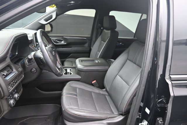 Used 2022 Chevrolet Tahoe RST w/ Luxury Package AWD/4WD image 18