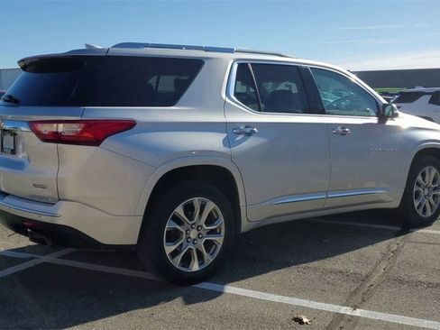 Certified 2018 Chevrolet Traverse Premier image 8