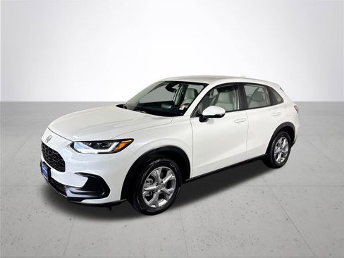 Used 2025 Honda HR-V LX image 2