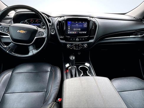 Used 2020 Chevrolet Traverse LT w/ Driver Confidence II Package image 7