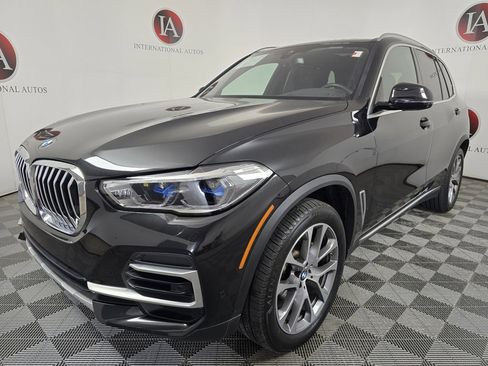 Certified 2023 BMW X5 xDrive40i w/ Executive Package image 5