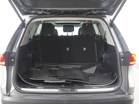 Used 2025 Toyota Grand Highlander AWD Hybrid image 17